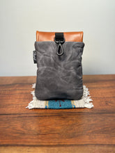 Load image into Gallery viewer, Rangefinder Case - Wool/Waxed Canvas/Leather