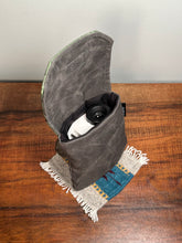 Load image into Gallery viewer, Rangefinder Case - Waxed Canvas/Gator