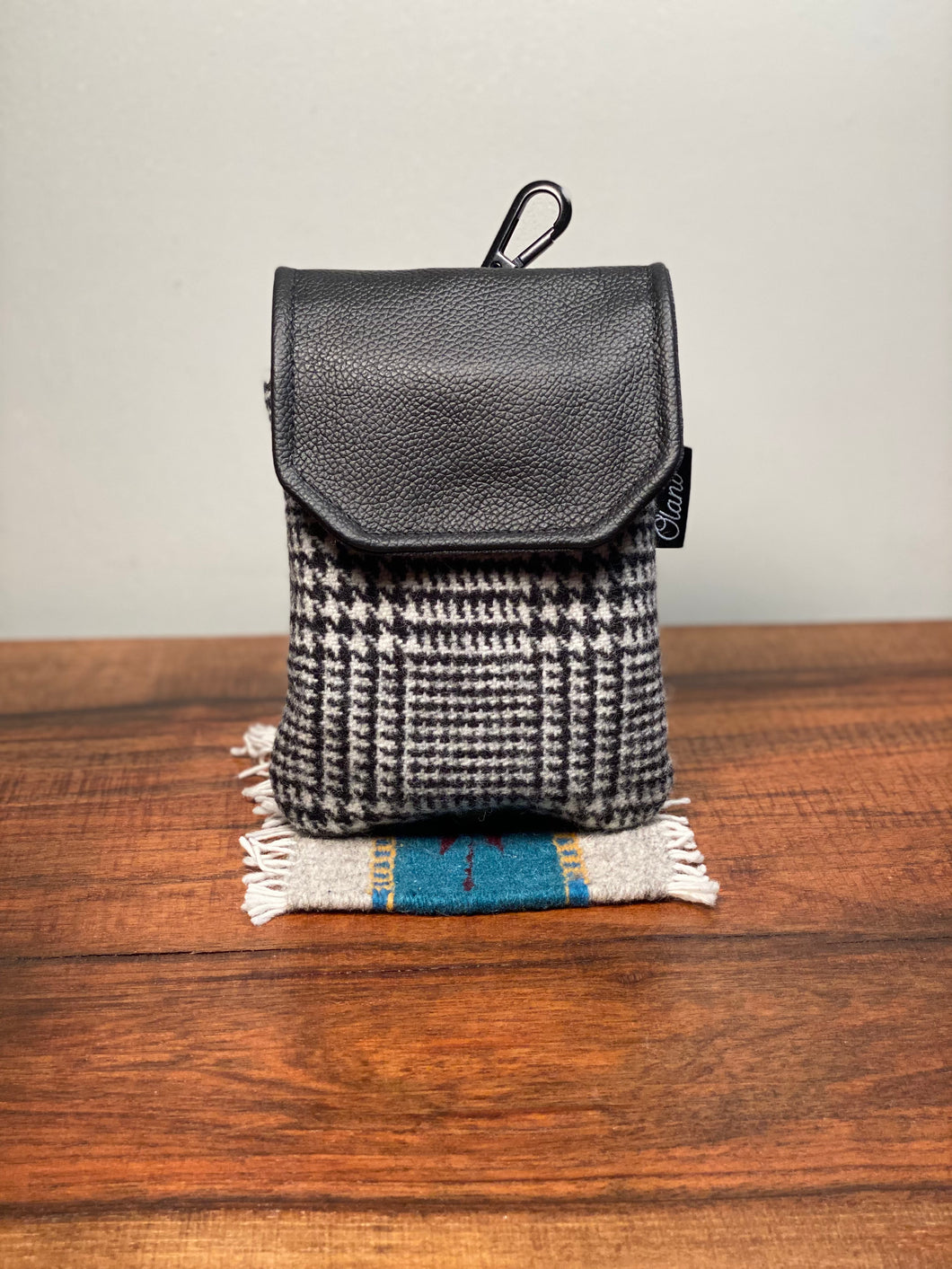 Rangefinder Case - Wool/Waxed Canvas/Leather