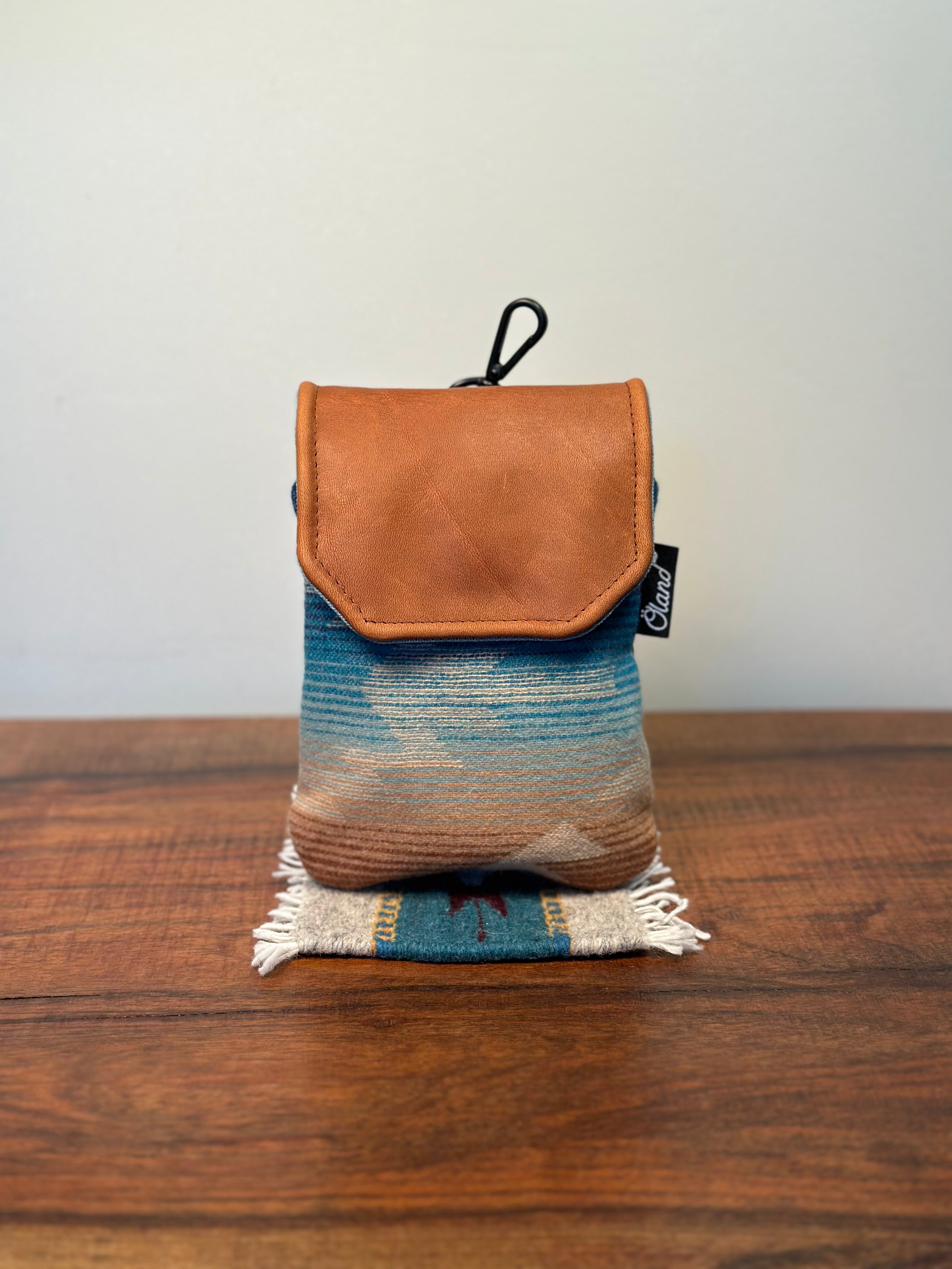 Rangefinder Case Wool/Waxed Canvas/Leather Öland Golf